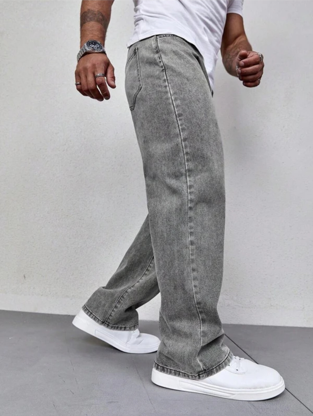 Loose fit mid rise grey jeans