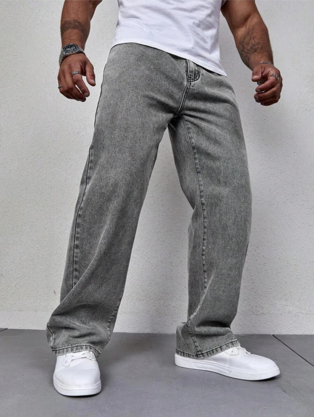 Loose fit mid rise grey jeans